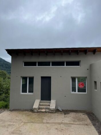 EXCELENTE CASA EN VENTA 900m2 LA MISION VAQUEROS
