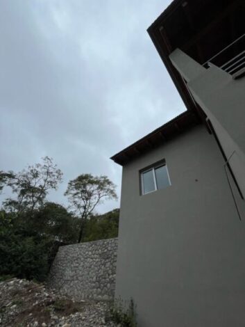 EXCELENTE CASA EN VENTA 900m2 LA MISION VAQUEROS