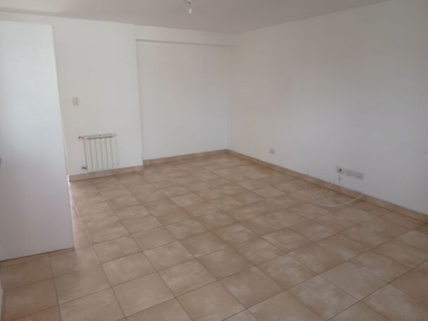 DEPTO EN VENTA MARTIN CORNEJO AL 200 CON COCHERA